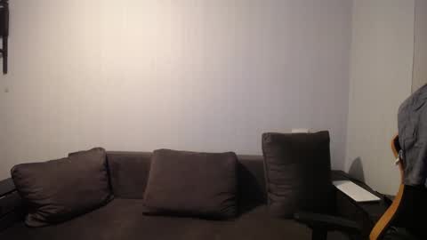 Snapshot of theroadtomars chatting on January 9, 2025, 3:26 am Nick   online show from January 9, 2025, 3:26 am