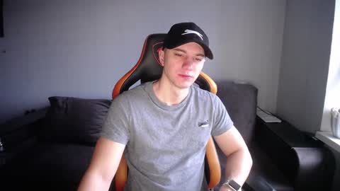 Snapshot of theroadtomars chatting on January 19, 2025, 6:20 am Nick   online show from January 19, 2025, 6:20 am