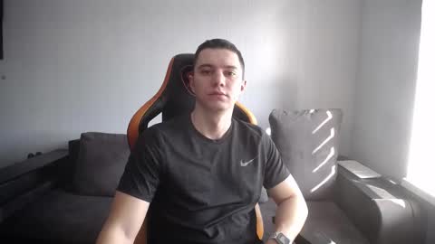 Snapshot of theroadtomars chatting on February 21, 2025, 8:29 am Nick   online show from February 21, 2025, 8:29 am