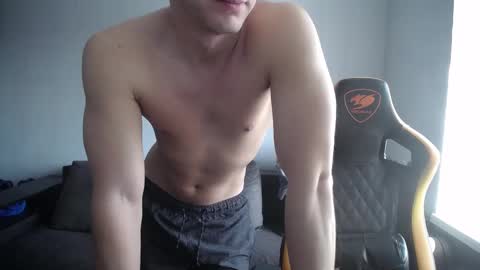 Snapshot of theroadtomars chatting on February 26, 2025, 8:26 am Nick   online show from February 26, 2025, 8:26 am