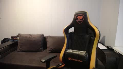 Snapshot of theroadtomars chatting on March 3, 2025, 6:12 pm Nick   online show from March 3, 2025, 6:12 pm