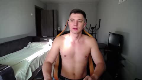 Snapshot of theroadtomars chatting on September 14, 2025, 4:55 am Nick   online show from September 14, 2025, 4:55 am