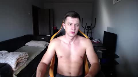 Snapshot of theroadtomars chatting on September 24, 2025, 7:01 am Nick   online show from September 24, 2025, 7:01 am