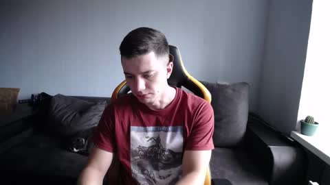 Snapshot of theroadtomars chatting on October 8, 2025, 12:47 pm Nick   online show from October 8, 2025, 12:47 pm