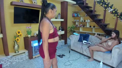 Snapshot of thesecretsoftheroom chatting on December 10, 2024, 7:32 pm Sindy milf Geltrudis Apolo Tyler and the husban cuckold Patrick online show from December 10, 2024, 7:32 pm