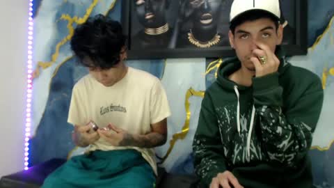 Snapshot of theshamefulboys chatting on July 18, 2026, 6:17 am David y Daniel online show from July 18, 2026, 6:17 am