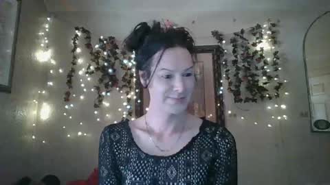 sillymillie0 online show from October 17, 2025, 7:49 pm