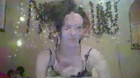 Snapshot of thesillymillie chatting on April 16, 2026, 9:39 pm sillymillie0 online show from April 16, 2026, 9:39 pm