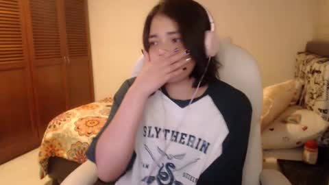 Mai online show from October 1, 2025, 11:44 pm