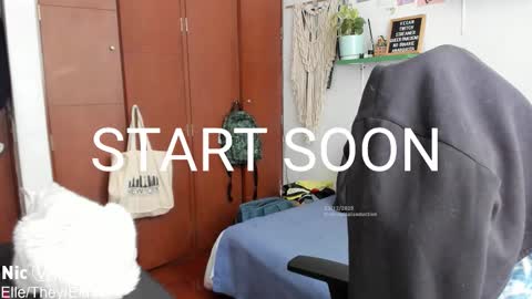 Nicole online show from December 3, 2025, 2:15 pm