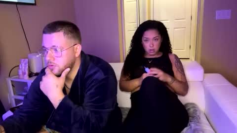 The Vibe Room online show from September 26, 2025, 8:40 am