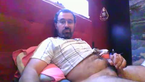 Snapshot of theviper1990 chatting on May 15, 2026, 1:56 am Carlos1990 online show from May 15, 2026, 1:56 am