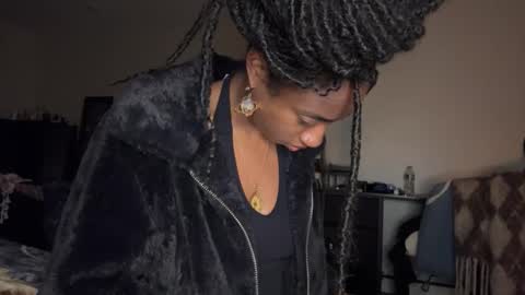 Sapphire the Vixen online show from March 8, 2026, 12:41 am