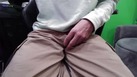 Snapshot of thevulvaaddict chatting on April 20, 2026, 7:04 pm TheVulvaAddict aka kuruptxxx online show from April 20, 2026, 7:04 pm