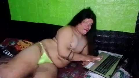 chubbysweetsexybitch online show from January 4, 2025, 7:02 pm