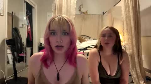 Snapshot of thewildwildwest chatting on October 30, 2025, 2:24 am West online show from October 30, 2025, 2:24 am