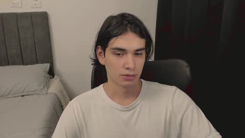 thiaan__ online show from December 22, 2024, 12:50 am