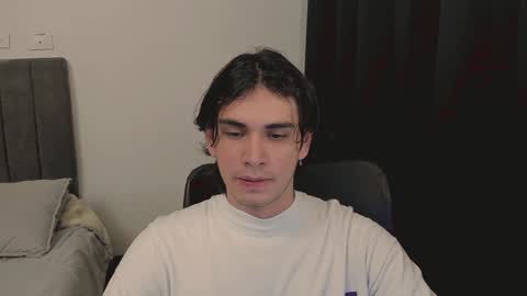 thiaan__ online show from January 12, 2025, 1:42 am