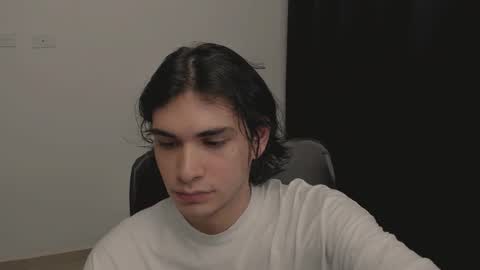 thiaan__ online show from March 7, 2025, 1:31 am