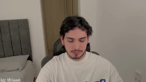 thiaan__ online show from September 9, 2025, 2:11 am