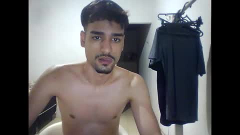 thiago22bk online show from November 22, 2025, 6:07 pm