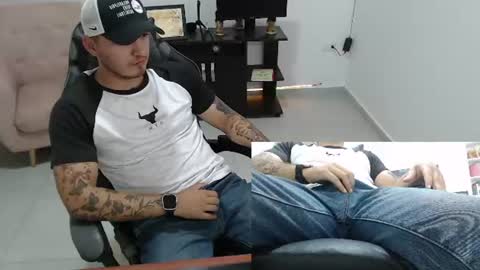 thiago_420 online show from June 18, 2026, 12:33 am