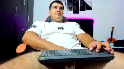 Thiago online show from August 10, 2026, 4:05 am
