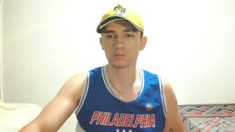 thiago_deseo69 online show from April 19, 2026, 2:11 am