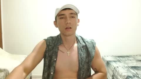 thiago_deseo69 online show from June 16, 2026, 12:13 am