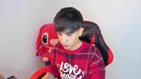 Thiago online show from November 26, 2025, 11:39 pm