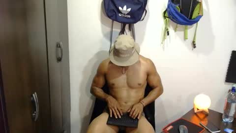 thiago_happy online show from June 11, 2026, 12:32 am