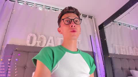 Snapshot of thiago_jones chatting on December 1, 2024, 5:13 pm SanThiago online show from December 1, 2024, 5:13 pm