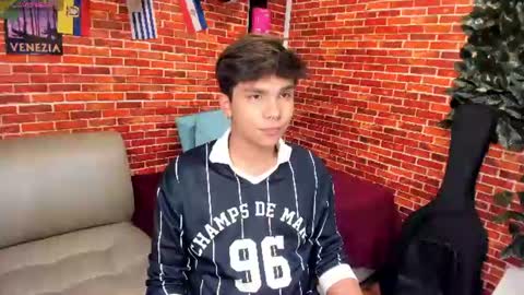 Snapshot of thiago_kozak chatting on June 30, 2026, 12:17 pm thiago online show from June 30, 2026, 12:17 pm