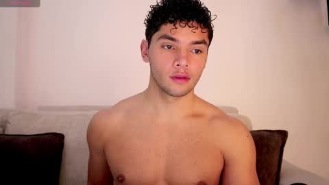 Just Thiago  online show from February 17, 2025, 2:37 pm