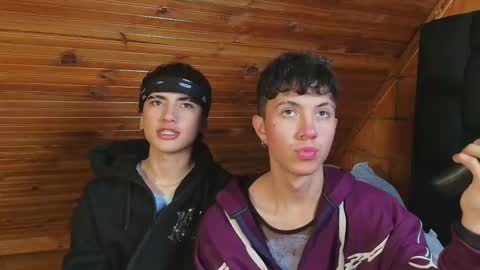 thiago_n_sam online show from November 6, 2025, 1:28 am