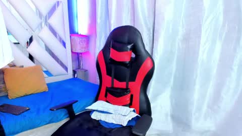 Snapshot of thiago_preston chatting on May 2, 2026, 7:41 pm Thiago online show from May 2, 2026, 7:41 pm