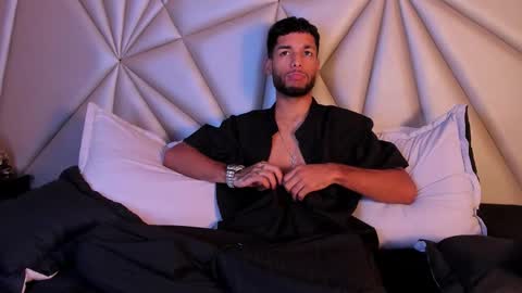 ThiagoFerreti online show from March 19, 2026, 2:59 am