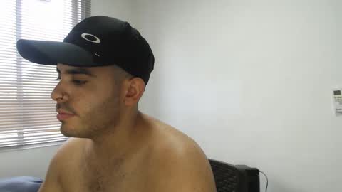 Thiago online show from November 6, 2025, 8:43 pm