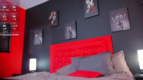 Thia Gomez online show from December 29, 2024, 3:24 pm