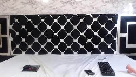 Thiago   online show from March 28, 2026, 1:16 am