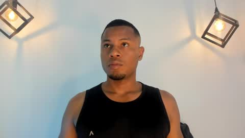 Snapshot of thiagosantos_ chatting on April 7, 2026, 11:26 pm Thiago Instagram online show from April 7, 2026, 11:26 pm