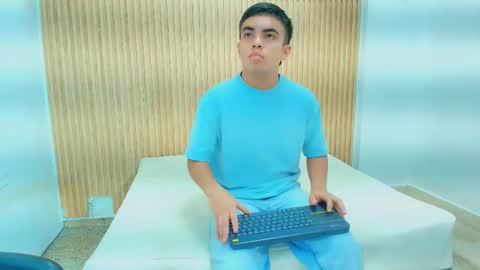 Thiam online show from March 30, 2026, 9:05 pm