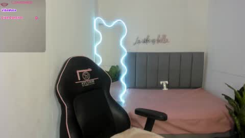  thiana  online show from October 28, 2025, 2:59 am