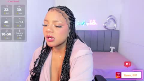  thiana  online show from November 18, 2025, 3:12 am