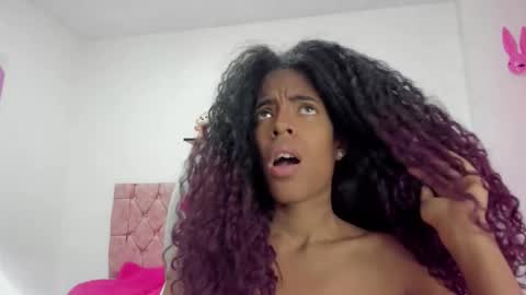 Snapshot of thianahornyy chatting on February 14, 2026, 3:31 pm thianahornyy online show from February 14, 2026, 3:31 pm