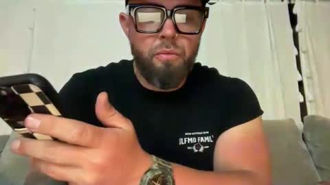 Snapshot of thiccbull12 chatting on June 10, 2026, 10:25 am thiccbull12 online show from June 10, 2026, 10:25 am