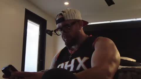 thiccbull12 online show from July 6, 2026, 6:32 pm