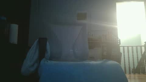 thick2handcurve online show from December 16, 2024, 12:38 pm