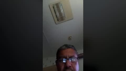 Snapshot of thick696996 chatting on August 3, 2026, 5:39 am thick696996 online show from August 3, 2026, 5:39 am