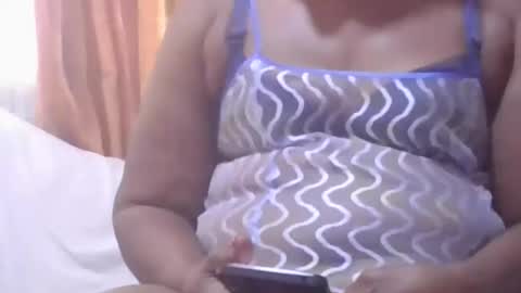 thickbotty_ebony online show from September 14, 2025, 11:42 am